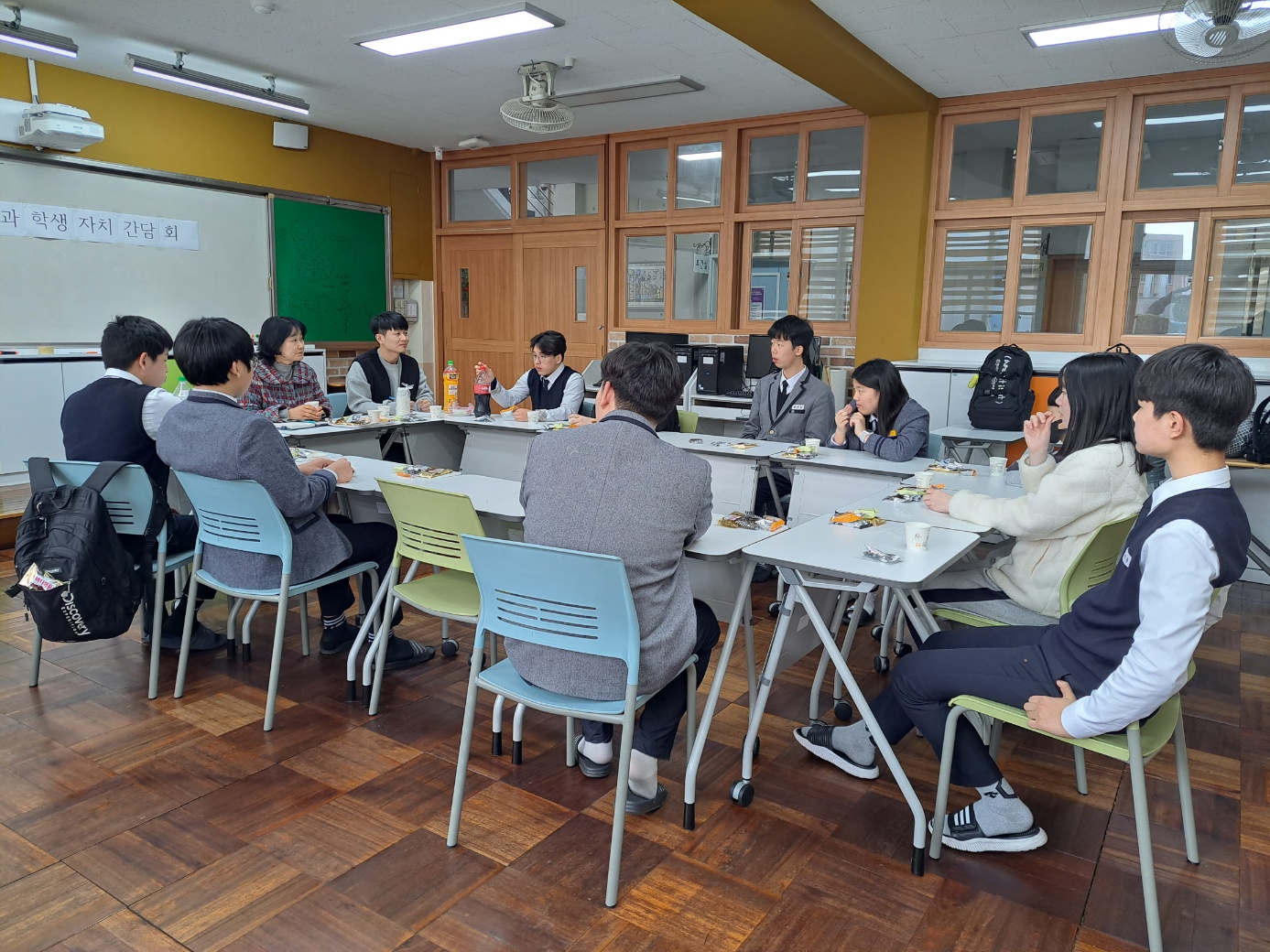 2024 학교장과 학생자치회 간담회3.jpg